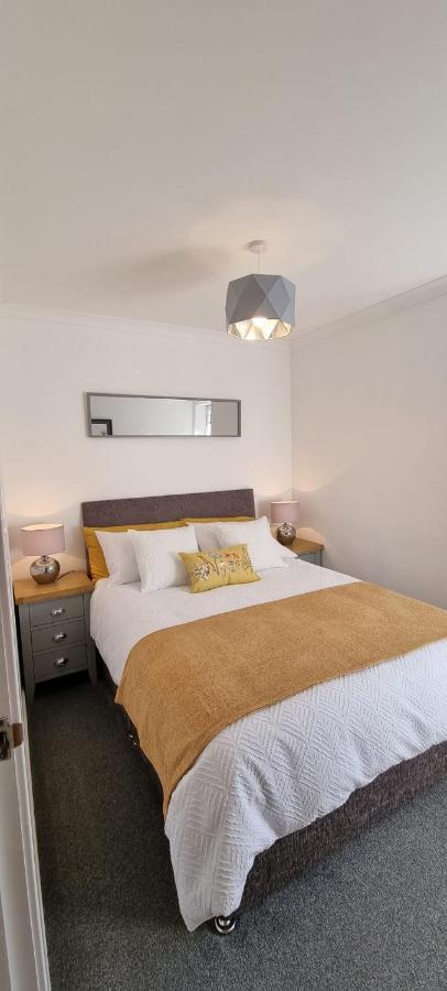 Rammal Lodge - Entire Home, Self Catering Apartment In 인버네스 외부 사진